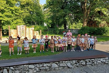 Rozloučení s předškoláky- Včelky