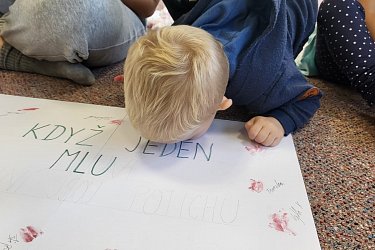 VĚTVIČKY - třídní pravidlo - když jeden mluví, ostatní jsou potichu